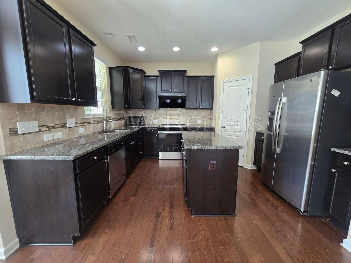 Spacious 4BR, 2.5BA Home with Screened Patio on a Fully Fenced Lot – Convenient Durham Location property image