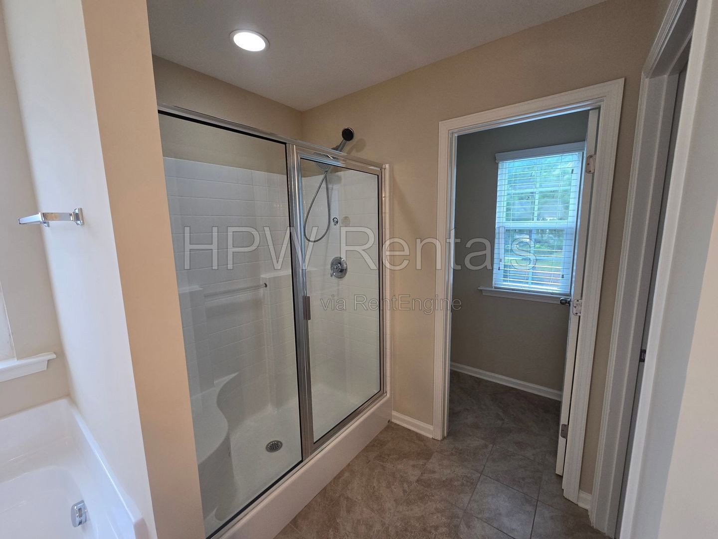 Spacious 4BR, 2.5BA Home with Screened Patio on a Fully Fenced Lot – Convenient Durham Location property image