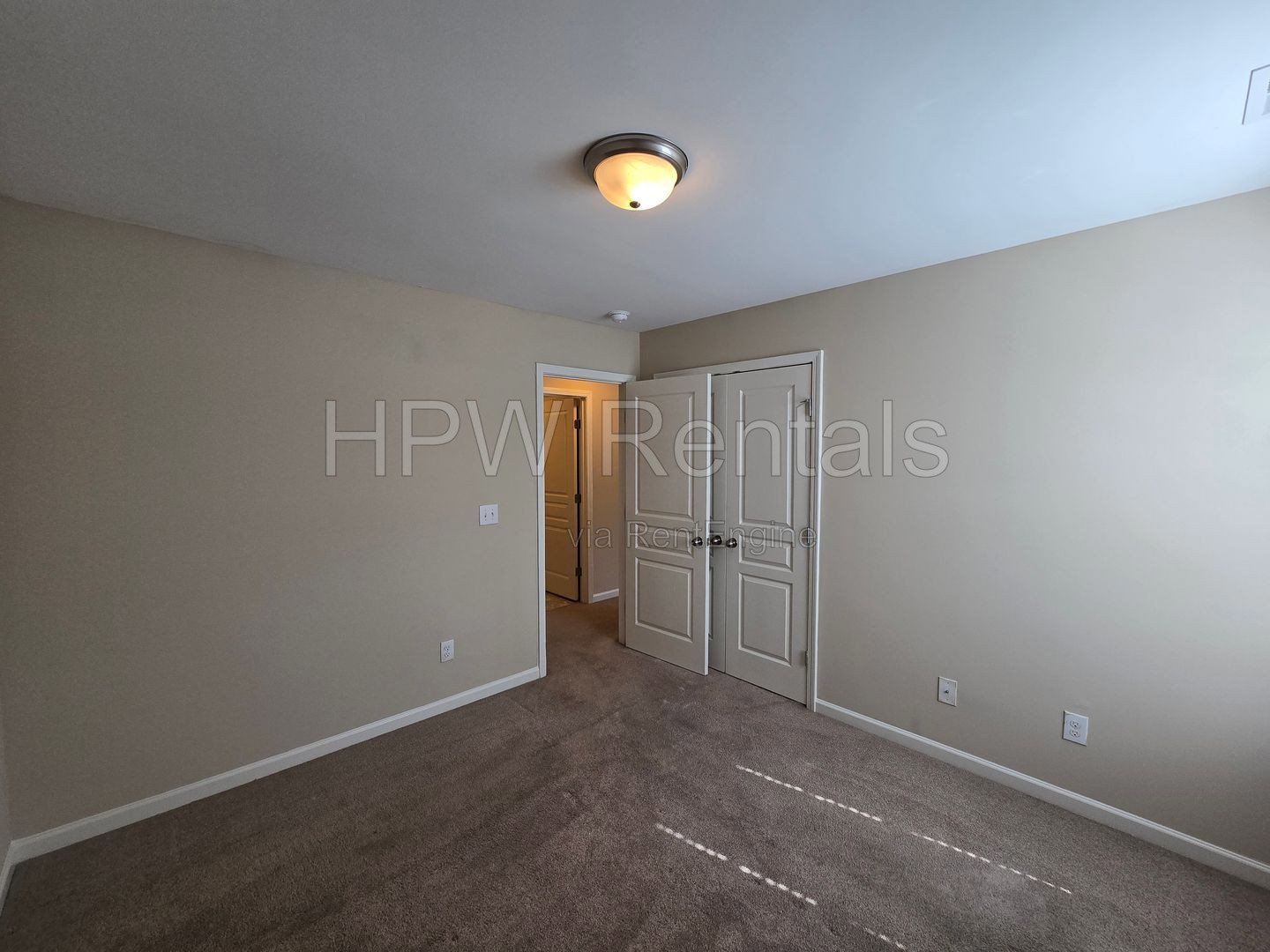 Spacious 4BR, 2.5BA Home with Screened Patio on a Fully Fenced Lot – Convenient Durham Location property image
