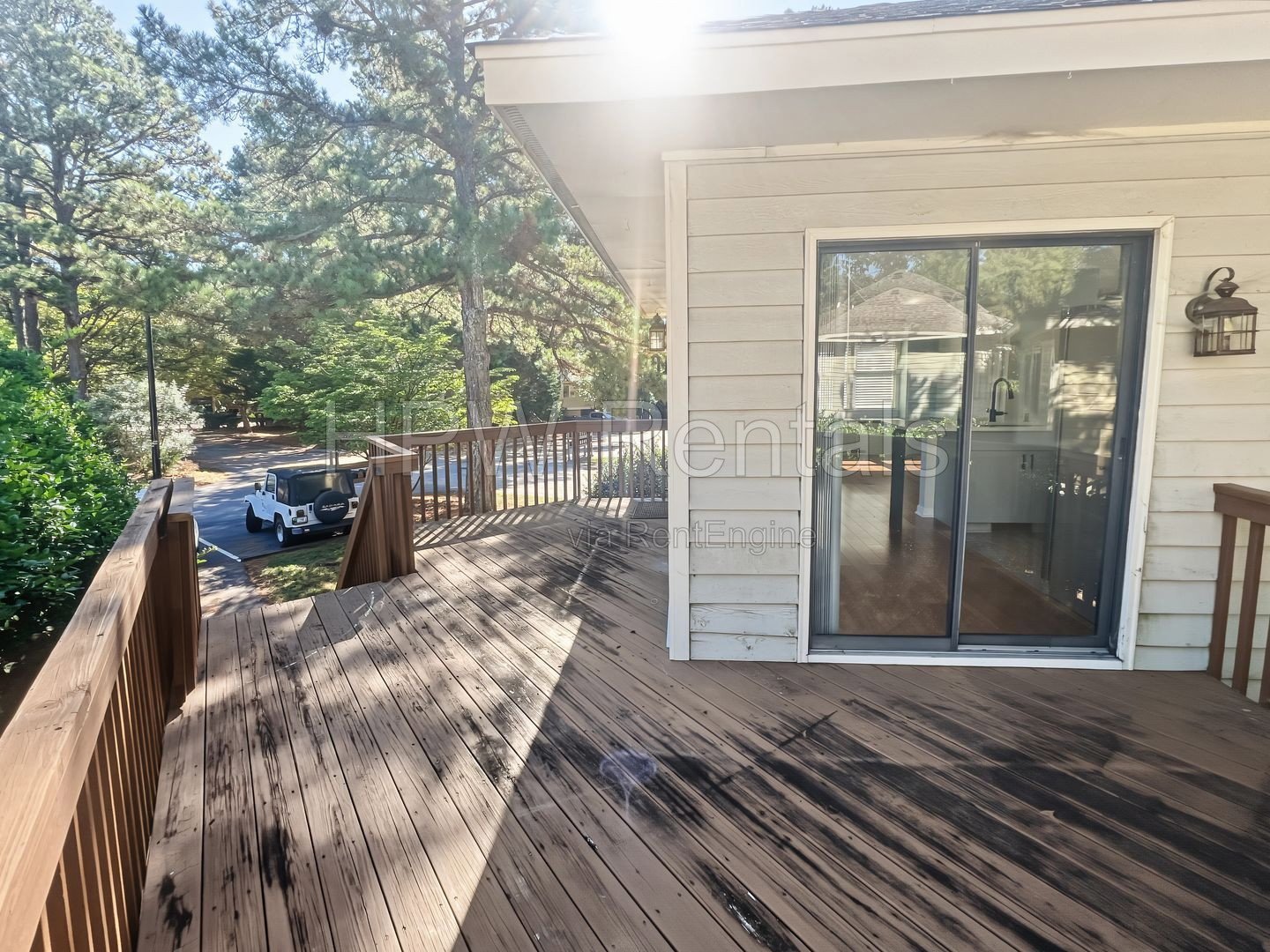 3306 Mill Run | 1 Bedroom with Deck and Assigned Parking property image