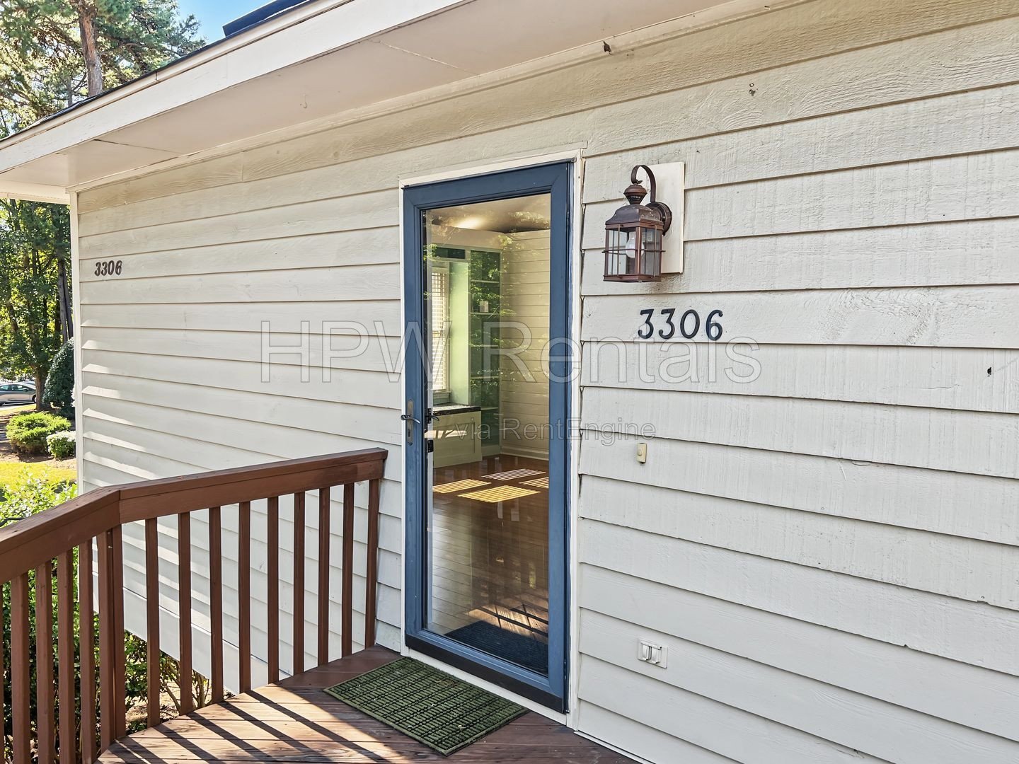 3306 Mill Run | 1 Bedroom with Deck and Assigned Parking property image