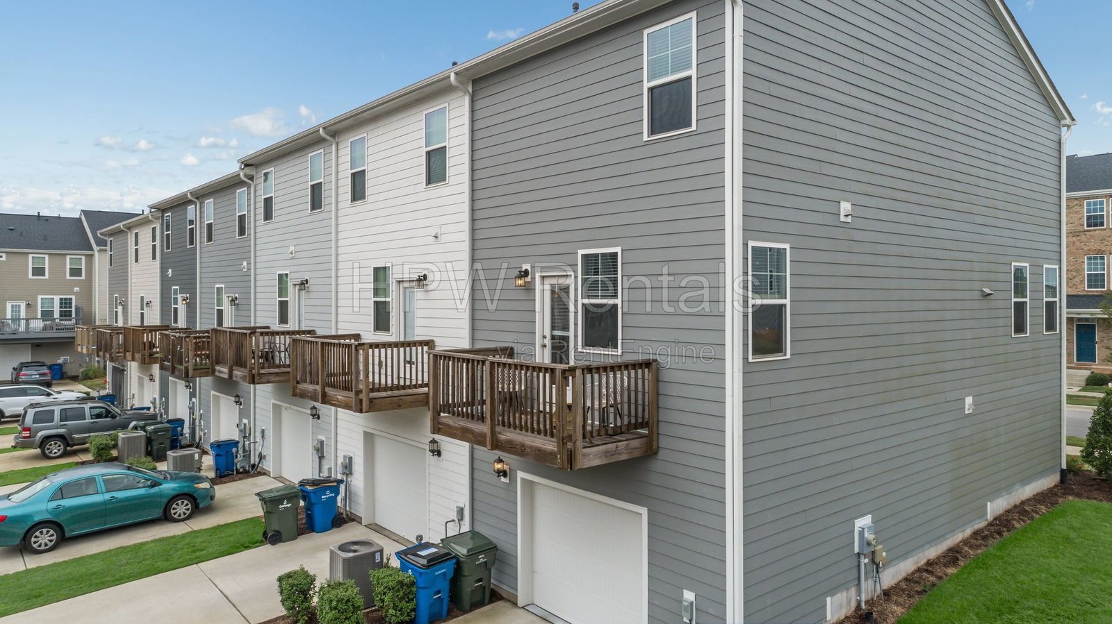 Resort-Style Living at 5401 North – Pool, Fitness Center & Greenway Access! property image