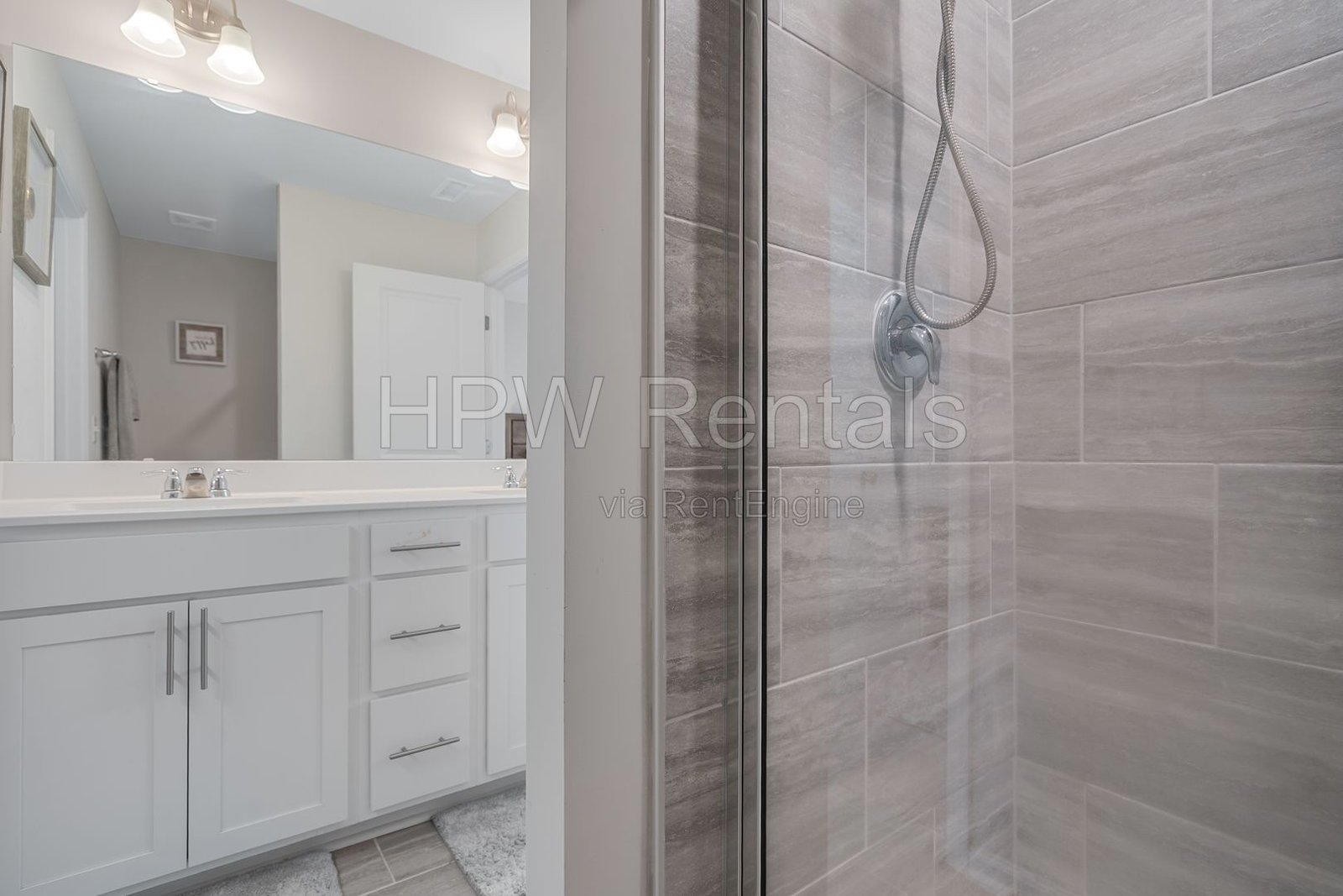 Resort-Style Living at 5401 North – Pool, Fitness Center & Greenway Access! property image