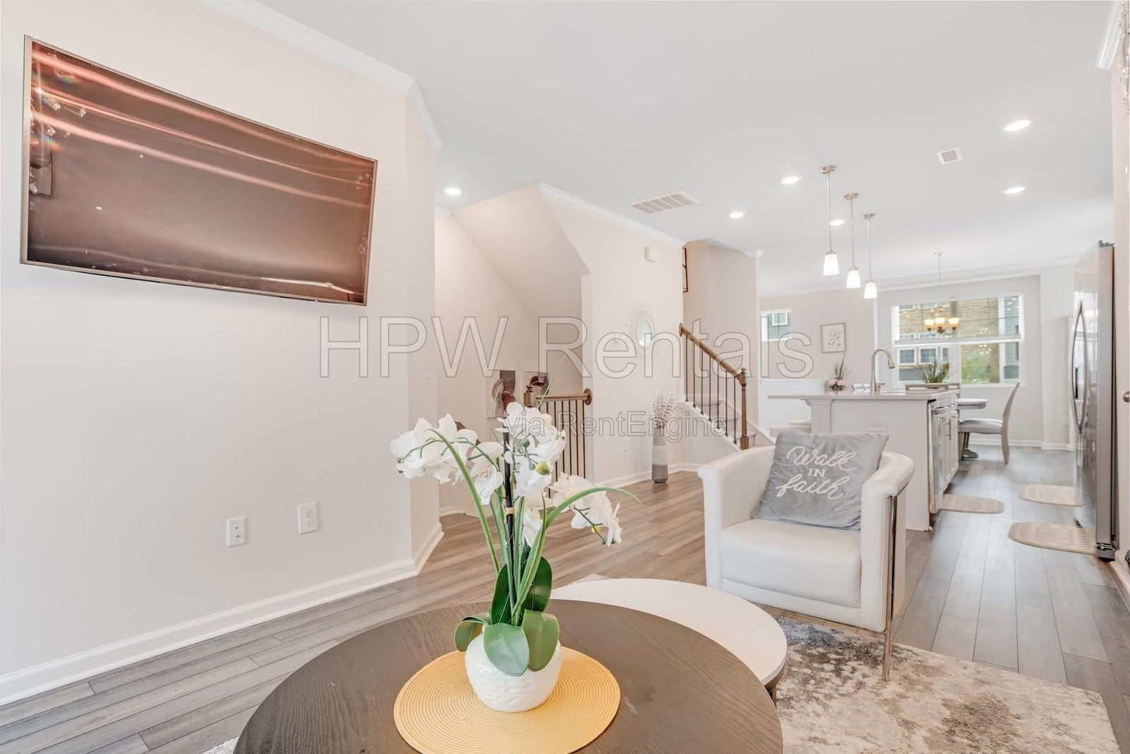 Resort-Style Living at 5401 North – Pool, Fitness Center & Greenway Access! property image