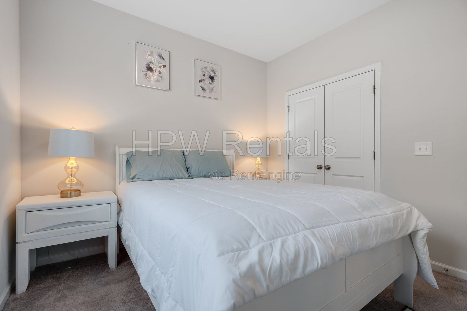 Resort-Style Living at 5401 North – Pool, Fitness Center & Greenway Access! property image