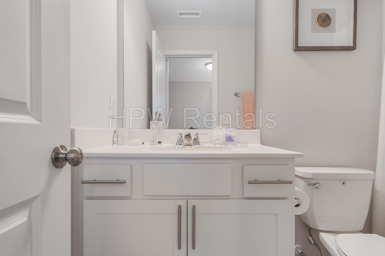 Resort-Style Living at 5401 North – Pool, Fitness Center & Greenway Access! property image