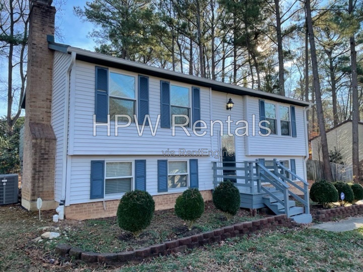 Royal Oaks, Cary! property image