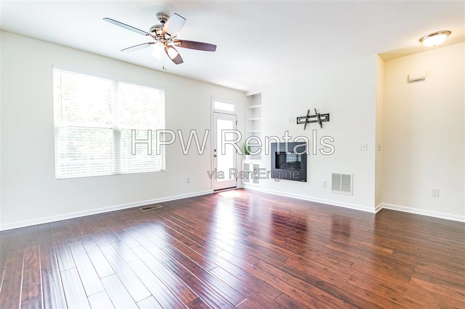 Prime Cary Living in Fryars Gate – Available Now! property image