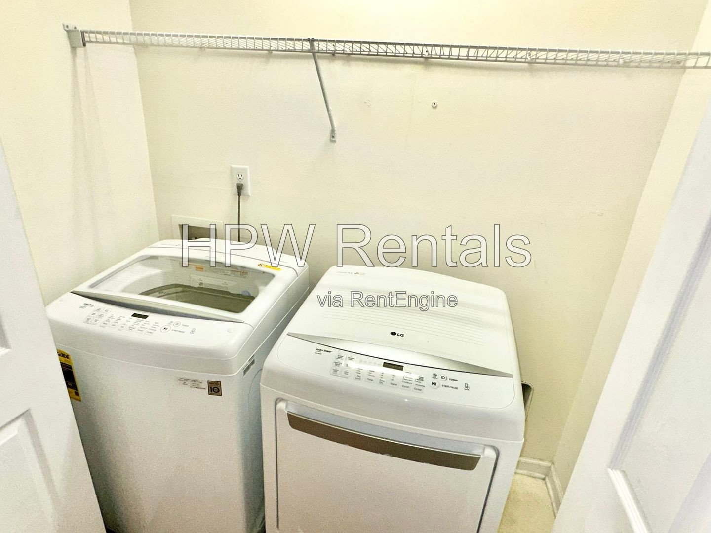 25% OFF 1 MONTH: 2nd floor 3-bedroom condo! property image