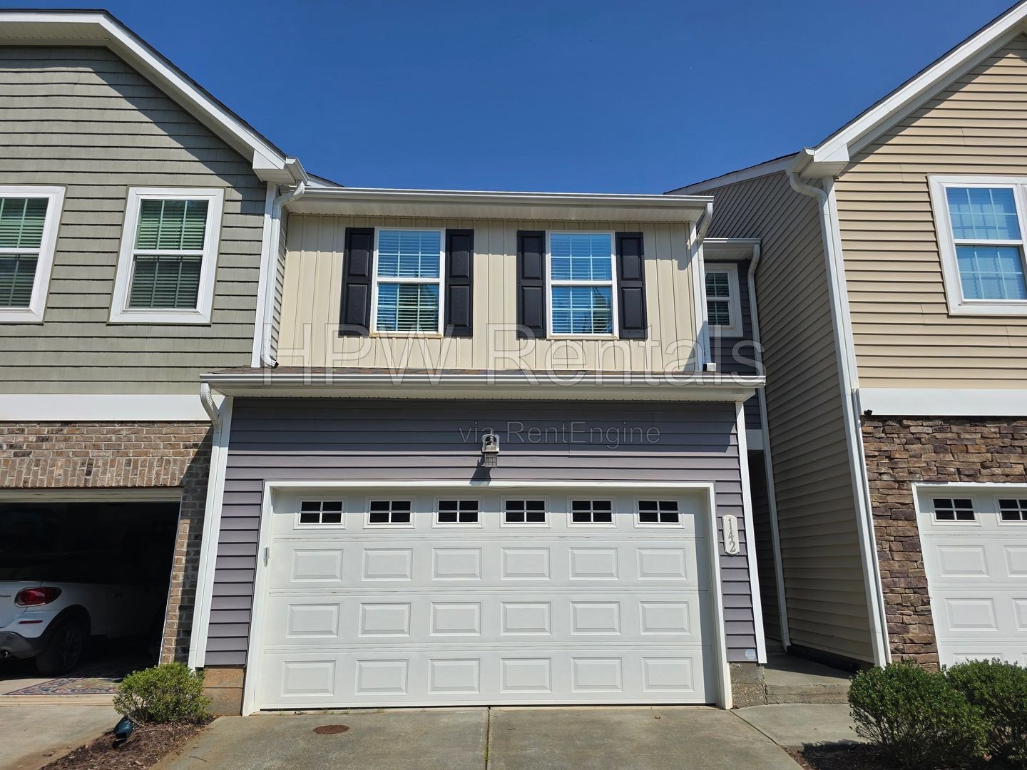 Available NOW! property image