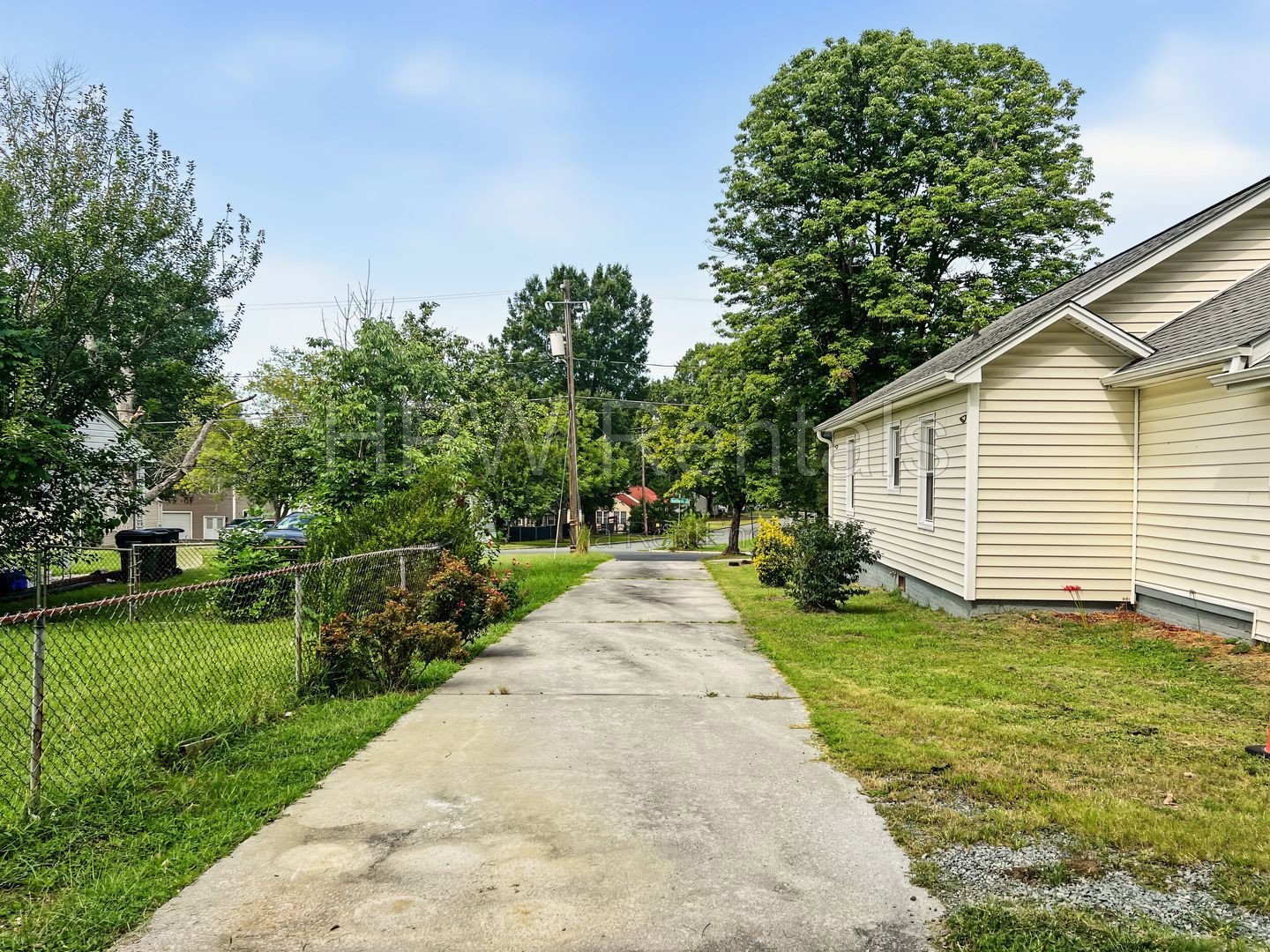Charming One-Level Bungalow with a Rocking-Chair Front Porch property image
