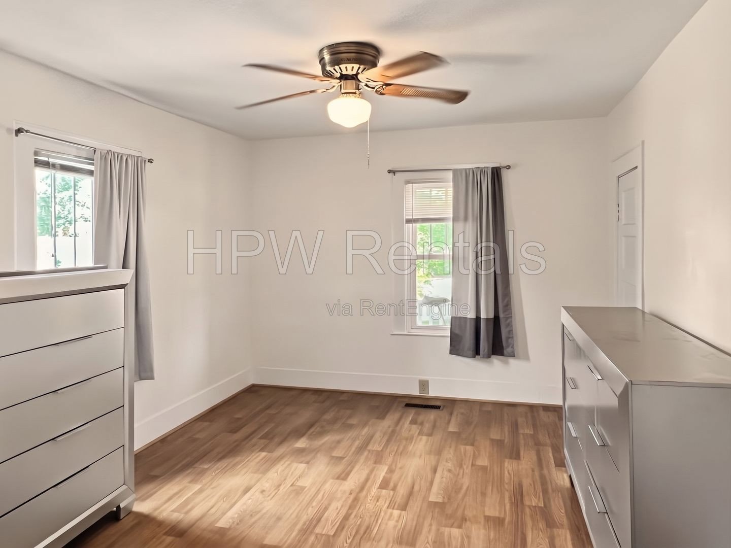 Charming One-Level Bungalow with a Rocking-Chair Front Porch property image