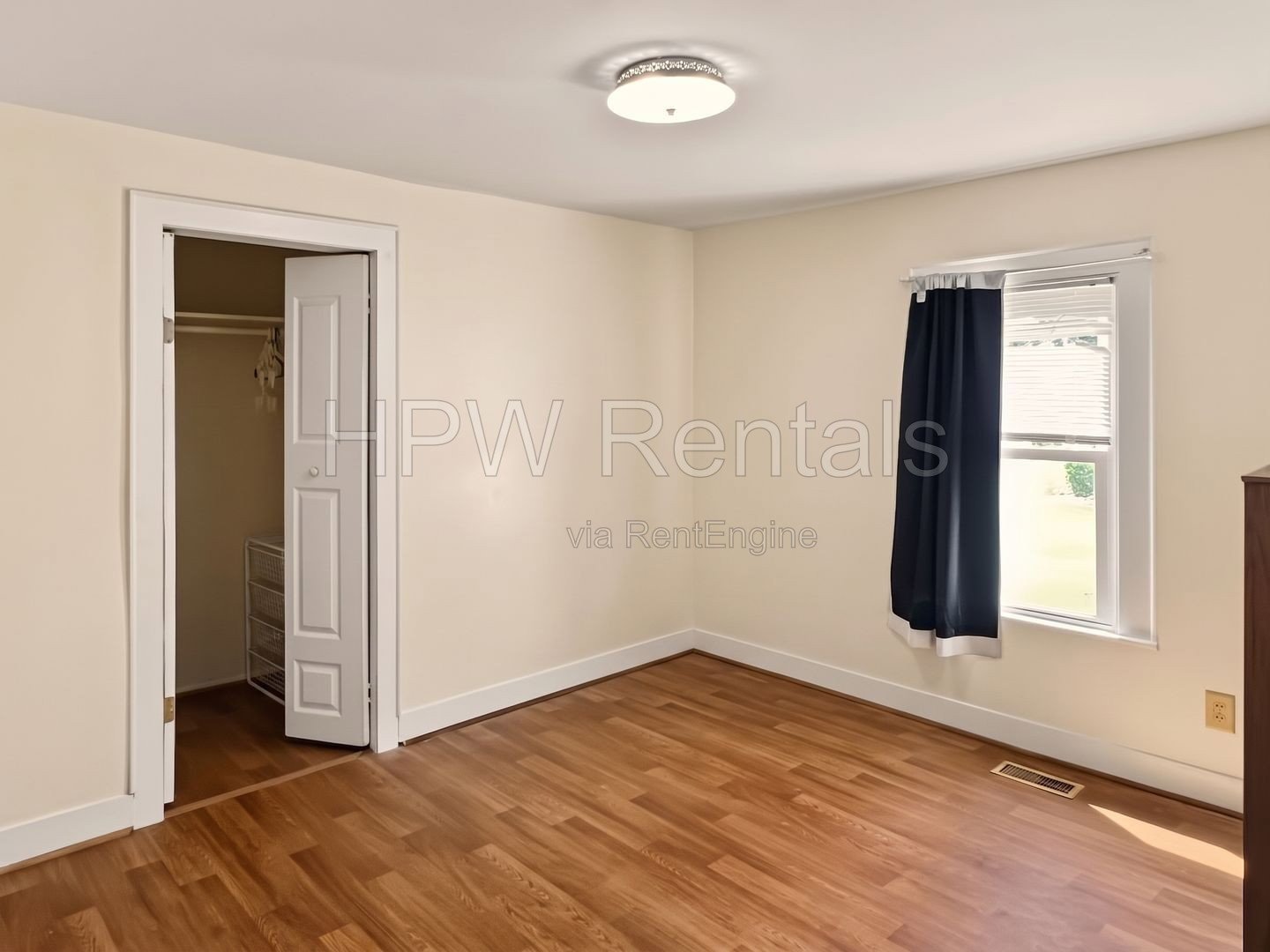 Charming One-Level Bungalow with a Rocking-Chair Front Porch property image